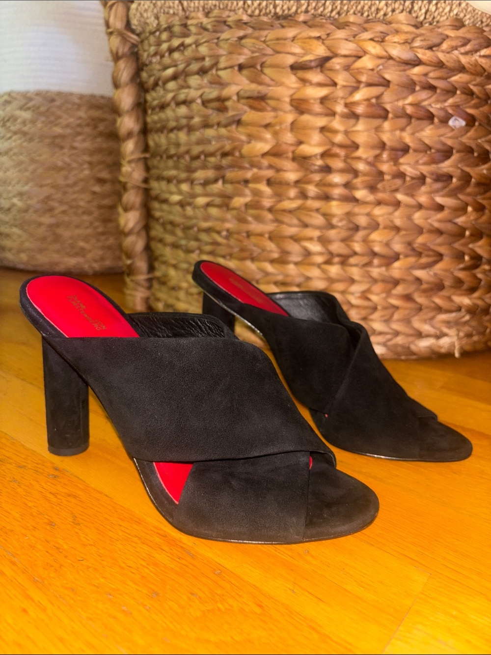 Diane Von Furstenberg Suede Heel